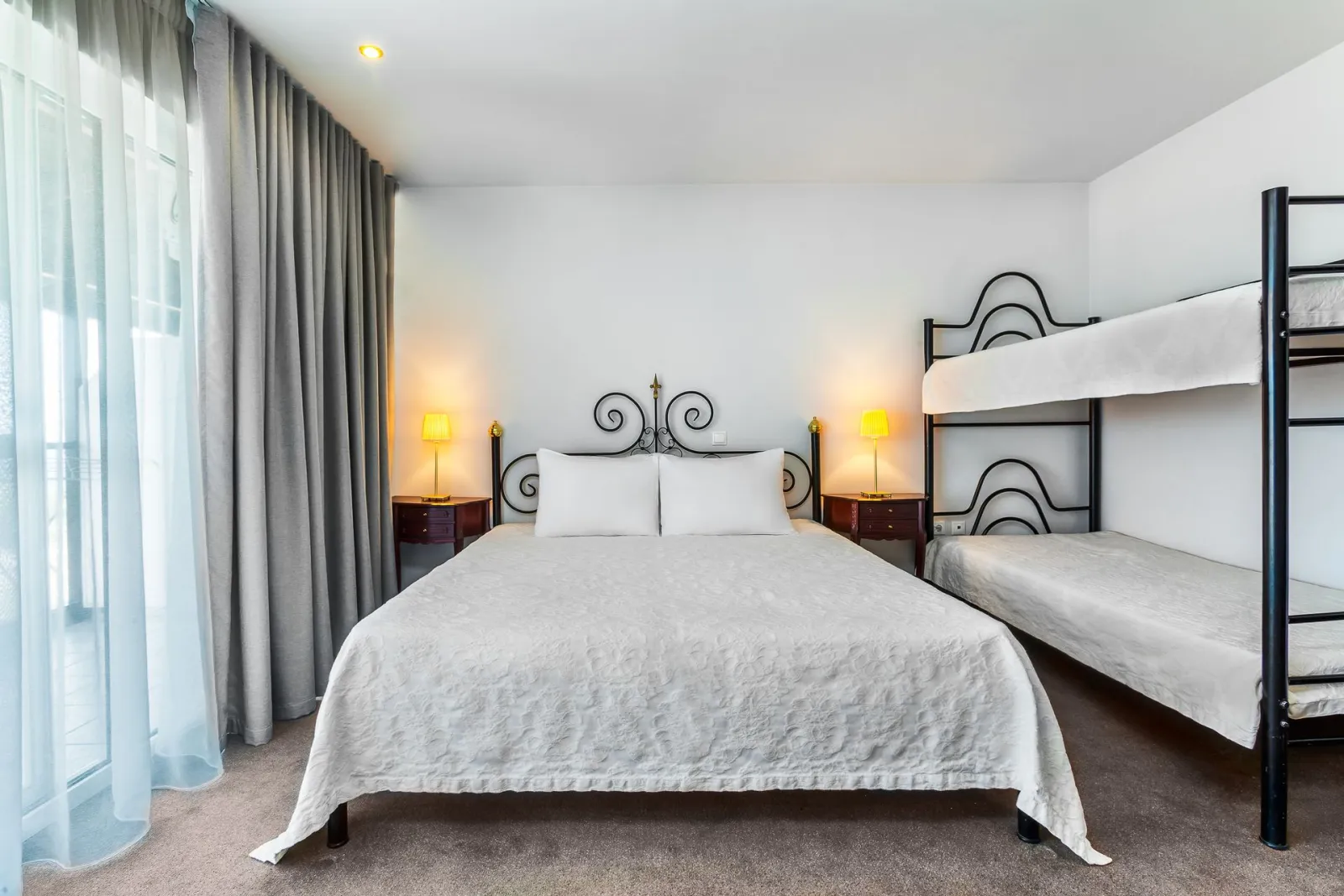 Kriopigi Hotel, Kriopigi, Grčka — Family Economy Room
