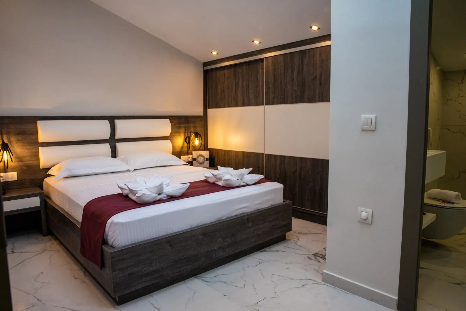 Lagaria Hotel & Apartments, Afitos, Grčka — Double Attic Room without balcony