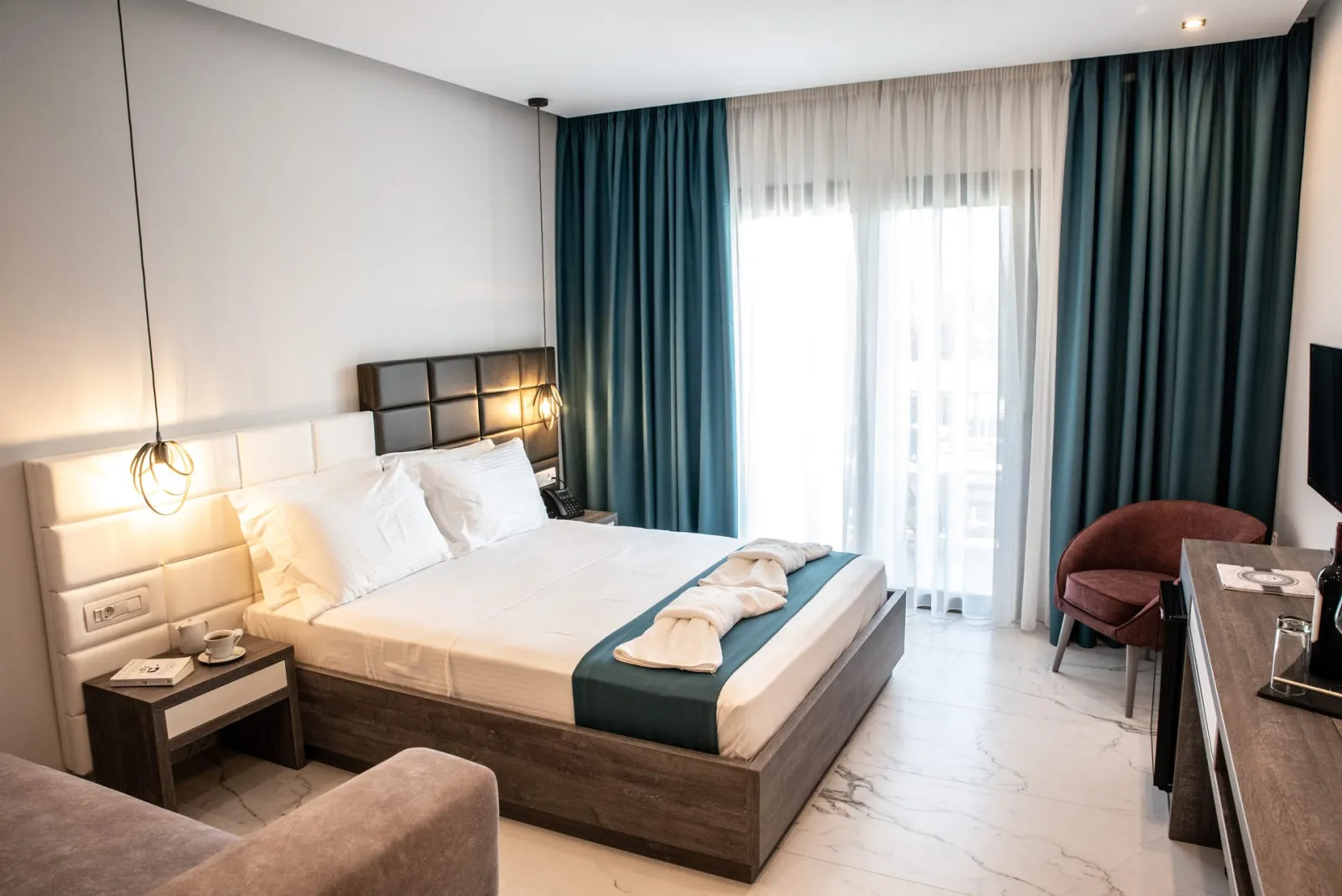 Lagaria Hotel & Apartments, Afitos, Grčka — Superior Triple Room